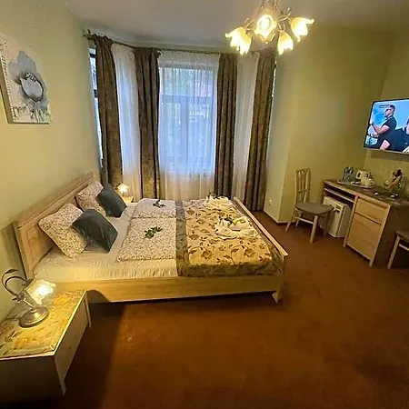 Hania Bed & Breakfast 3*